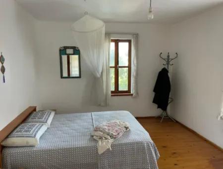 Dalyan Merkezde 5+1 Satılık Villa