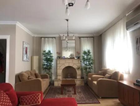 Dalyan'da 1015M2  Arsa İçinde 4+1 Satılık Villa